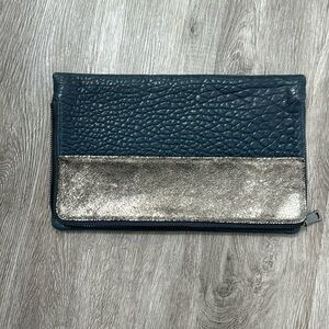 Yosi Samra large clutch. Navy and silver. NWOT. Never used.